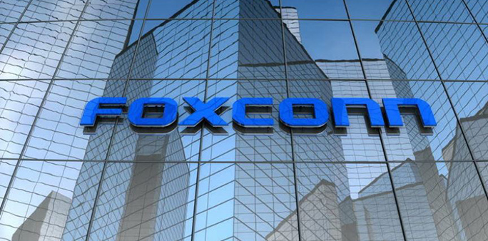 Following Positive Q3 Revenue, Foxconn Predicts 15% Drop in Q4 Profits
